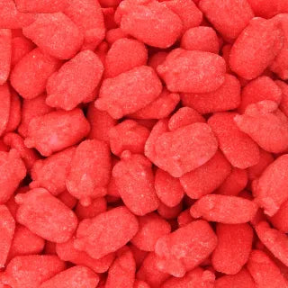 Luftig geschlagene rote Erdbeeren